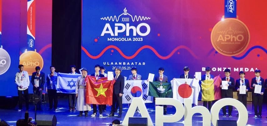 8 học sinh Việt Nam đạt giải tại Olympic Vật lý châu Á - Thái Bình Dương