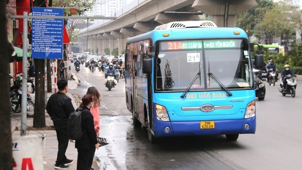 Hà Nội: Doanh thu vận chuyển hành khách 5 tháng đầu năm đạt 7,7 nghìn tỷ đồng