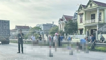 Va chạm ô tô mang biển số Hải Phòng, nữ sinh đi xe máy điện tử vong
