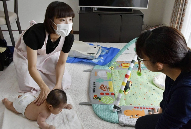 Tỷ lệ sinh của Nhật Bản xuống mức thấp kỷ lục chưa từng có