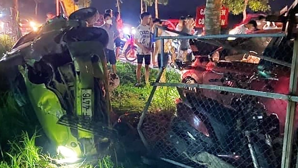 Truy tìm tài xế gây tai nạn giao thông liên hoàn khiến 3 người bị thương tại Vĩnh Phúc