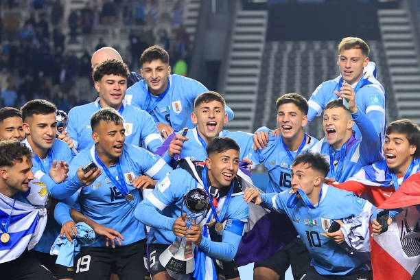 Thắng kịch tính, Uruguay vô địch U20 World Cup