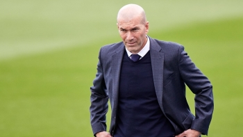 Zinedine Zidane tiếp tục từ chối “ghế nóng” tại PSG