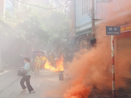 Nhân rộng mô hình “Tổ liên gia an toàn PCCC”