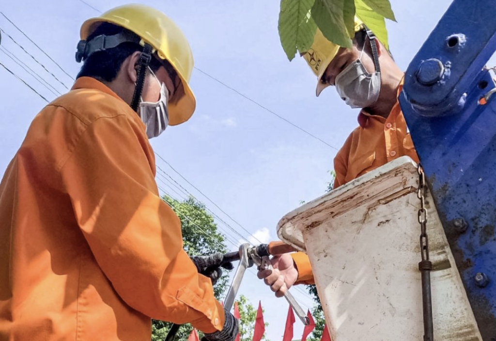 Thường trực Chính phủ: Trong tháng 6, giải quyết dứt điểm việc thiếu điện