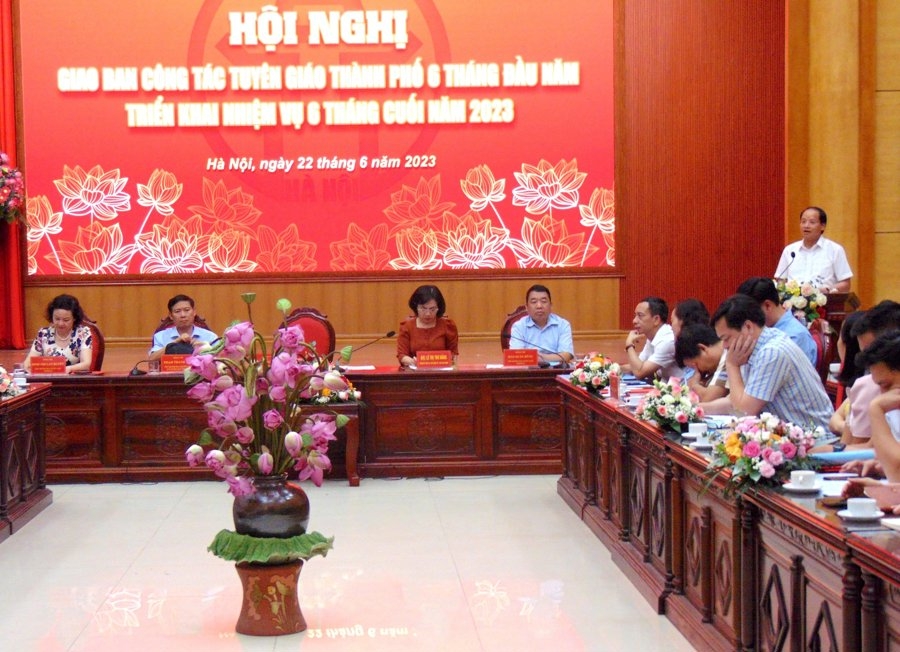 Quang cảnh hội nghị.