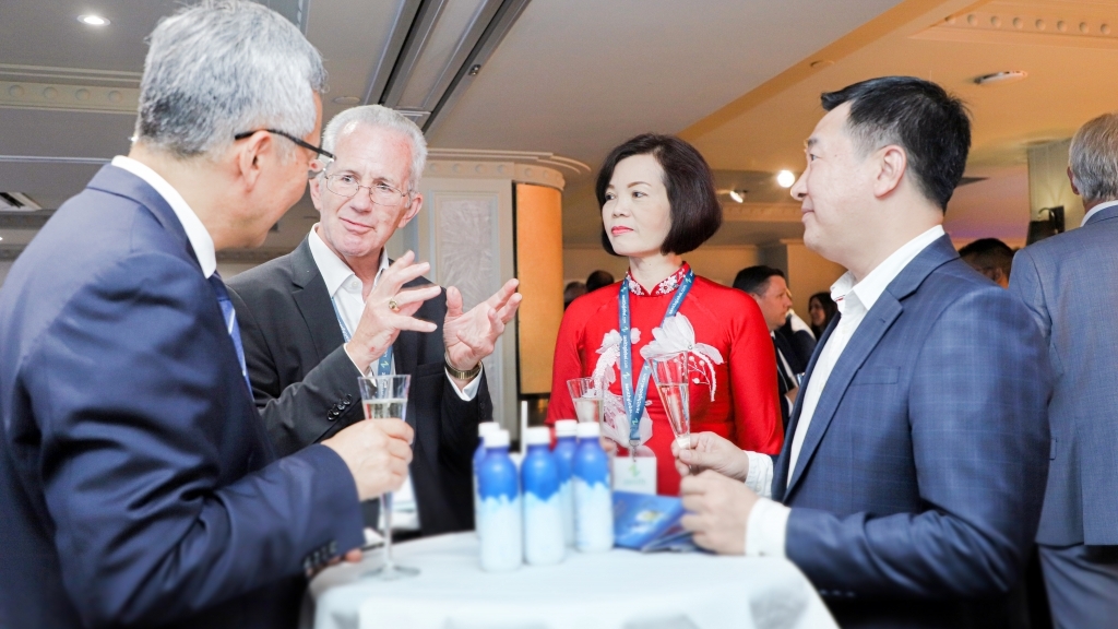 Vinamilk - Đại diện duy nhất đến từ ASEAN tham luận và nhận giải thưởng lớn tại Hội nghị sữa toàn cầu