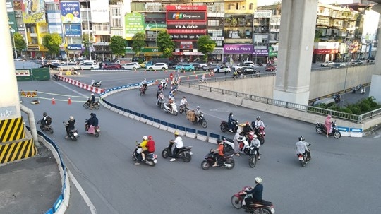 Hà Nội điều chỉnh rào chắn trên đường Nguyễn Trãi