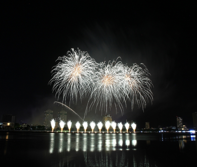 Lễ hội pháo hoa quốc tế Đà Nẵng: Mãn nhãn đêm chung kết