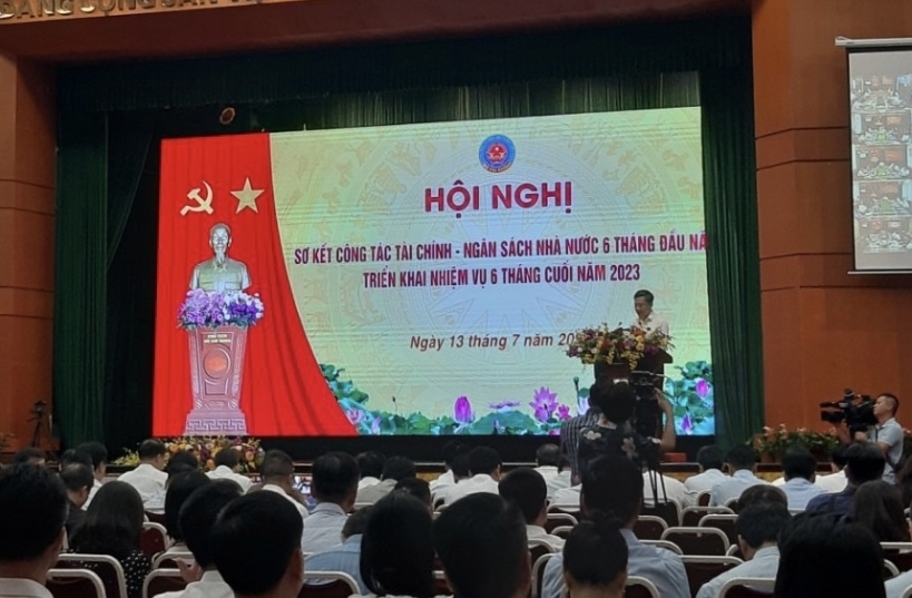 Cơ hội và thách thức cho nền kinh tế trong 6 tháng cuối năm 2023