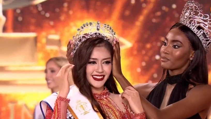 Vượt áp lực bị "tấn công" trên mạng xã hội, Thanh Ngân xuất sắc giành ngôi vị á hậu 4 Hoa hậu Siêu quốc gia