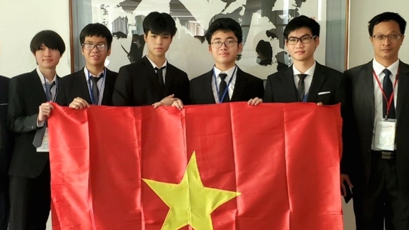 100% học sinh các đội tuyển Việt Nam dự thi Olympic quốc tế 2023 đều đoạt huy chương
