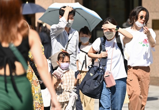 Nhật Bản và Hàn Quốc cảnh báo nắng nóng trên diện rộng