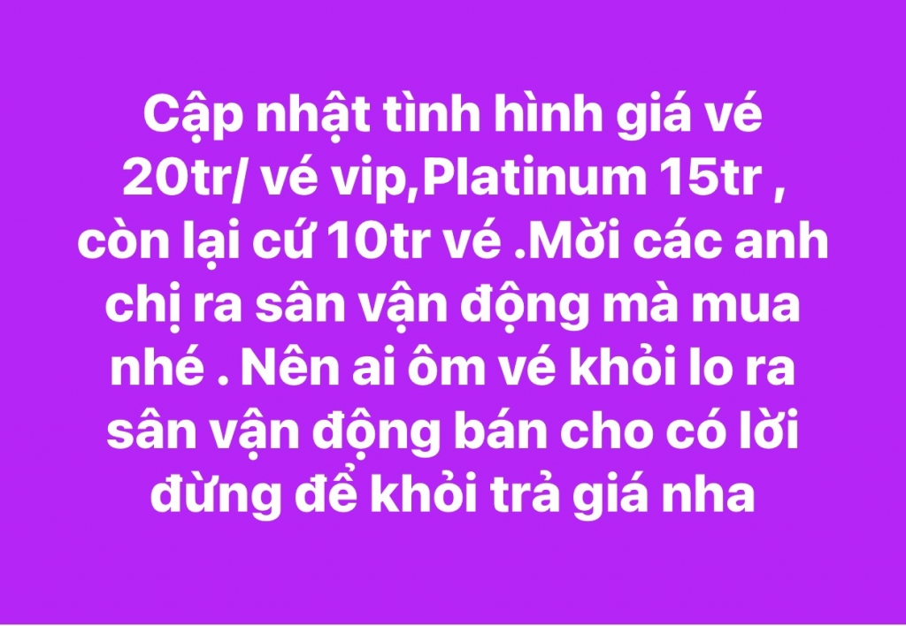 Đêm diễn 1 của BLACKPINK quá bùng nổ, phe bán vé lấy được thế 