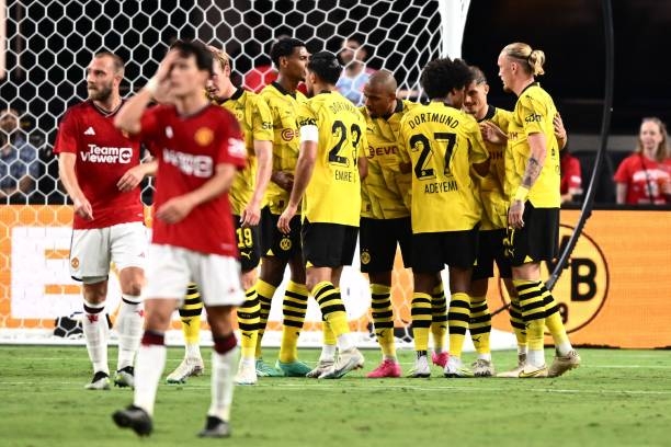 Hàng thủ hớ hênh, Man Utd thua ngược Dortmund trên đất Mỹ