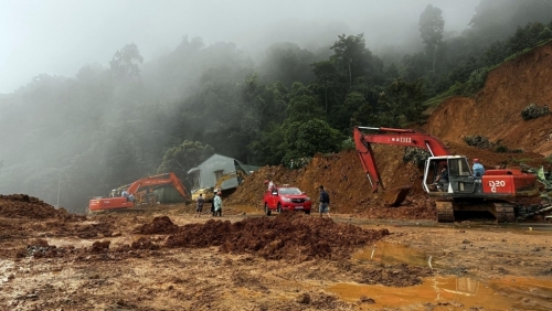 Tập trung ứng phó mưa lũ, sạt lở đất, bảo đảm an toàn hồ đập tại các tỉnh Tây Nguyên