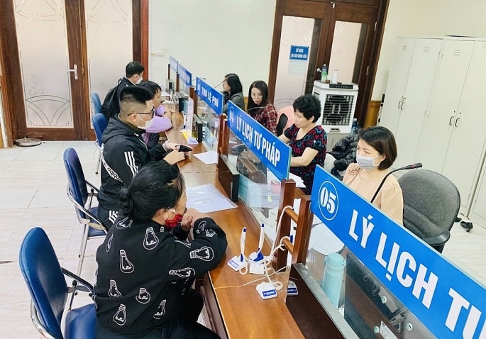 Hà Nội: Đẩy mạnh việc tiếp nhận hồ sơ cấp phiếu lý lịch tư pháp qua Cổng dịch vụ công Quốc gia và Cổng dịch vụ công TP