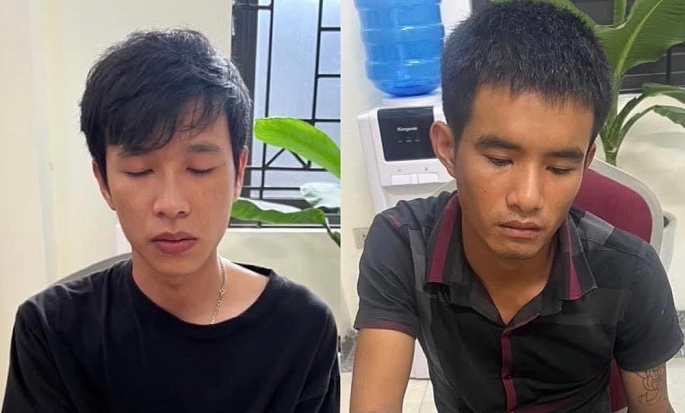 “Lật tẩy” hành vi của nam thanh niên đi bộ ở ngõ 236 Âu Cơ lúc rạng sáng