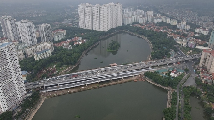 Năm 2019, chung cư HH Linh Đàm nổi lên làn sóng treo băng rôn yêu cầu chủ đầu tư trả sổ hồng cho dân. Ảnh: Group Cộng đồng cư dân HH Linh Đàm