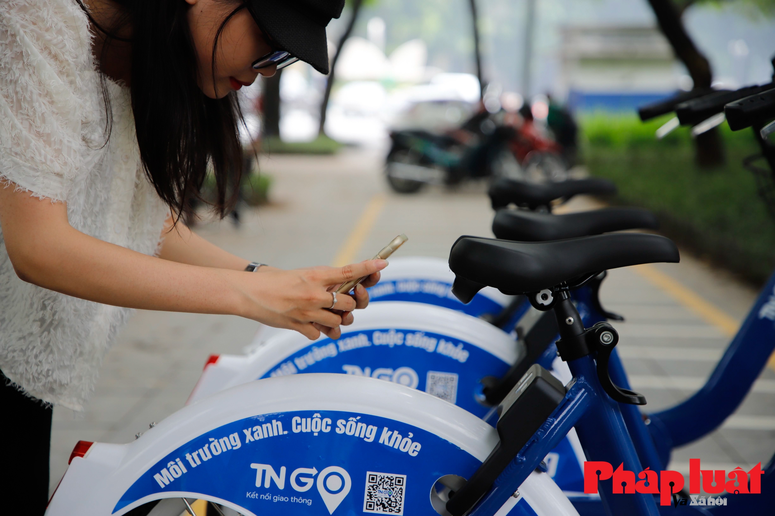 Hà Nội chính thức vận hành trạm xe đạp công cộng