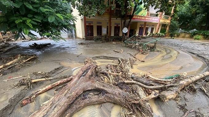 Chủ động phòng chống dịch bệnh trong mưa lũ, ngập lụt