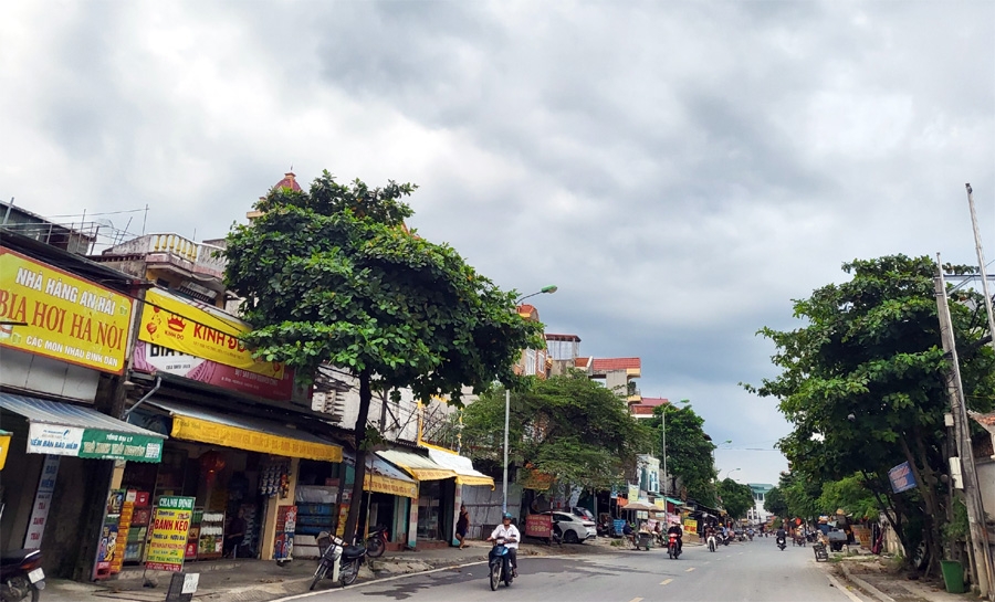 Dự báo thời tiết ngày 15/8/2023: Hà Nội ngày nắng gián đoạn, chiều và đêm có lúc mưa dông