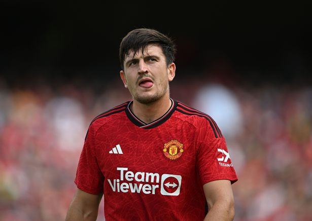 Harry Maguire chỉ đồng ý rời Man Utd nếu nhận được tiền đền bù