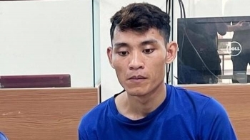 Trắng đêm truy bắt gã thanh niên dùng dao cứa cổ tài xế taxi ở Lào Cai