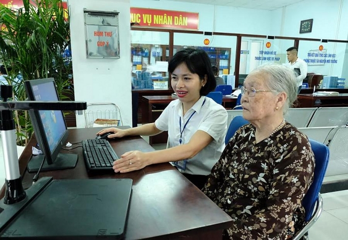 Hà Nội: Đẩy nhanh tiến độ thực hiện các phương án đơn giản hóa thủ tục hành chính. Ảnh: Công Hùng