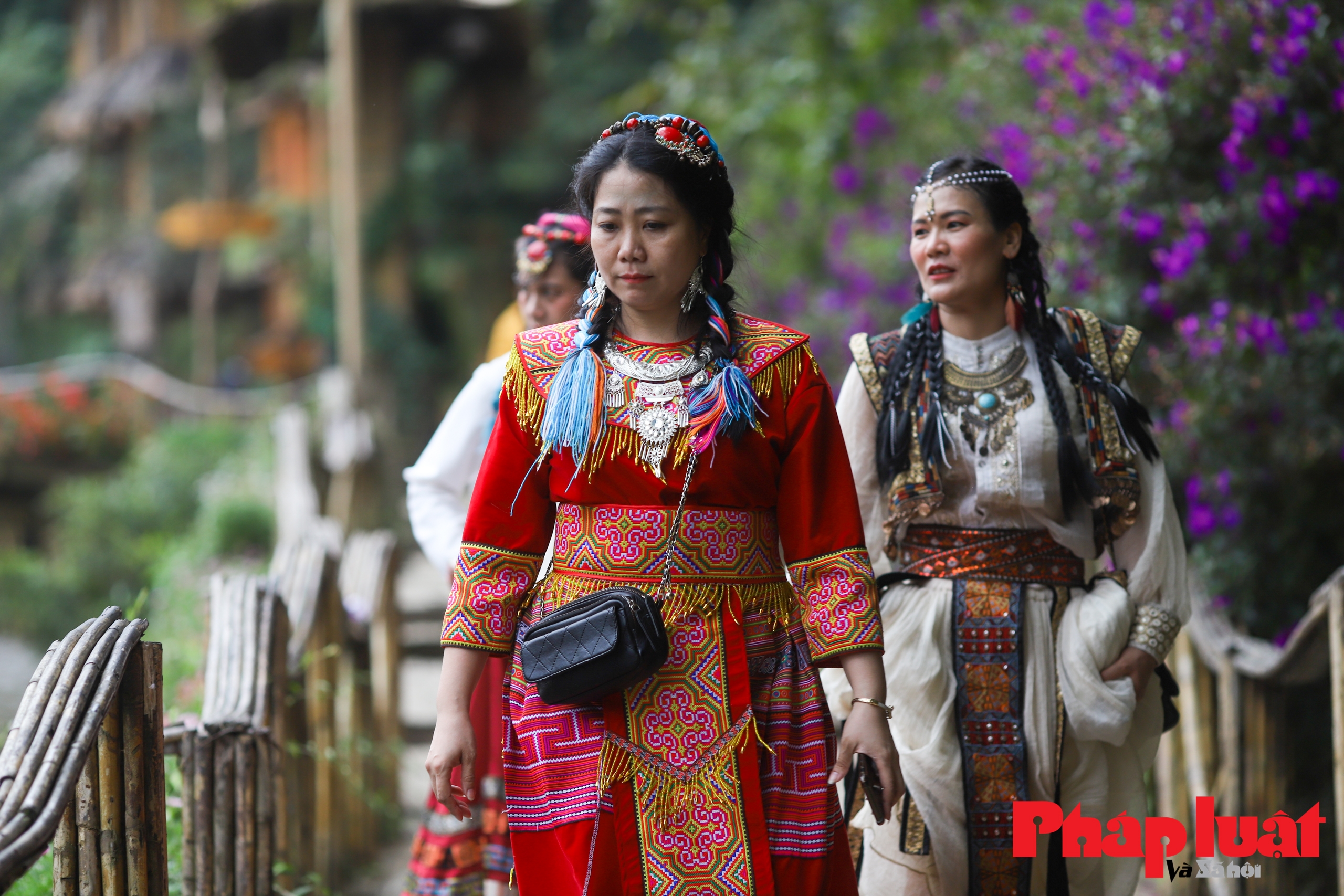 Trang phục Mông Cổ ở Sa Pa ảnh hưởng đến văn hóa truyền thống Việt Nam