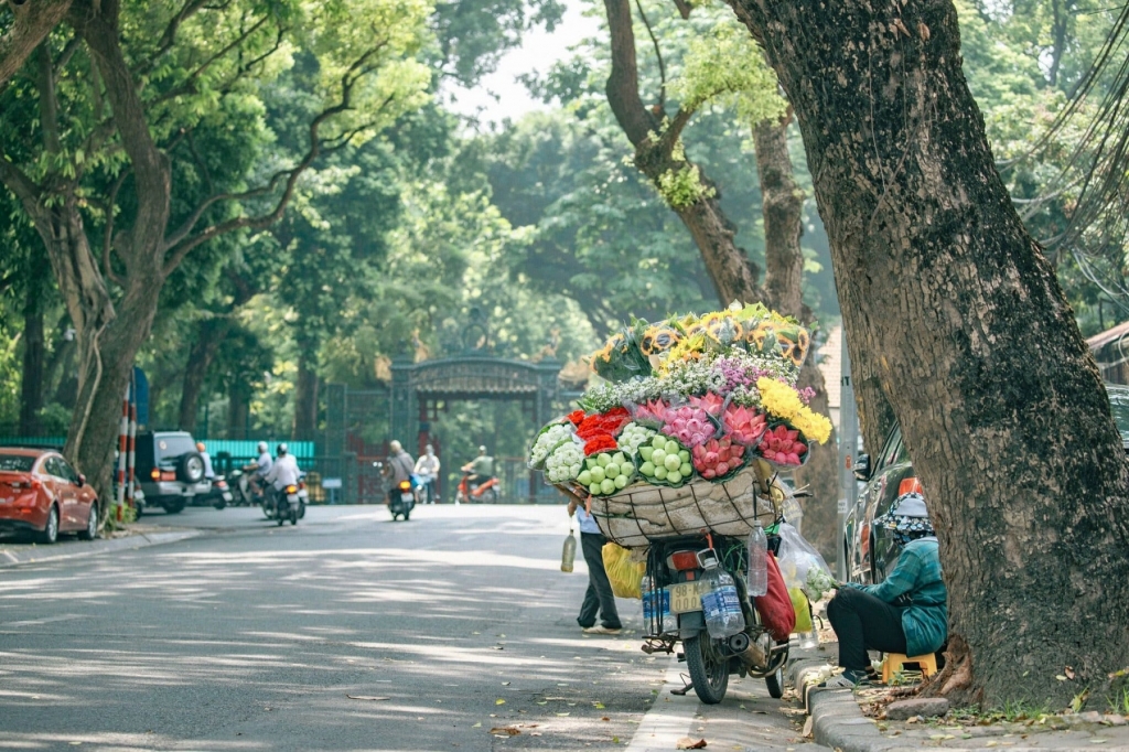 Dự báo thời tiết ngày 27/8/2023: Hà Nội nắng nóng trở lại