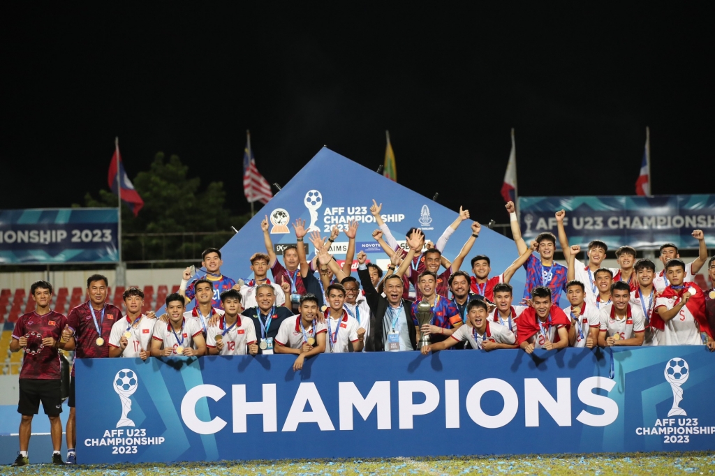 U23 Việt Nam được thưởng bao nhiêu sau chức vô địch U23 Đông Nam Á 2023?