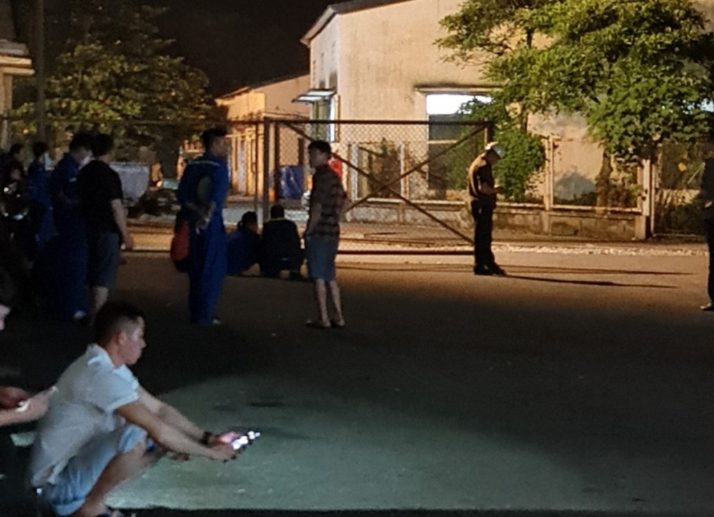 Thủ tướng yêu cầu tập trung khắc phục hậu quả vụ tai nạn hầm lò nghiêm trọng tại Quảng Ninh Thủ tướng yêu cầu tập trung khắc phục hậu quả vụ tai nạn hầm lò nghiêm trọng tại Quảng Ninh