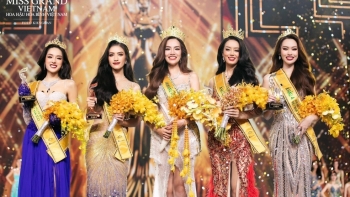 Lê Hoàng Phương phá bỏ “lời nguyền”, đăng quang Hoa hậu Hòa Bình Việt Nam 2023
