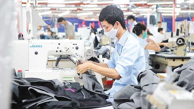 Vốn đầu tư nước ngoài vào Việt Nam đạt gần 18,15 tỷ USD trong 8 tháng