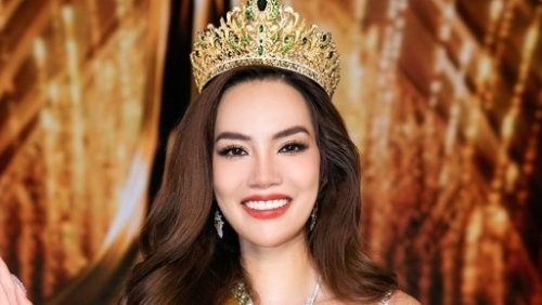 Tân Miss Grand Vietnam lộ diện, ông Nawat có hài lòng?