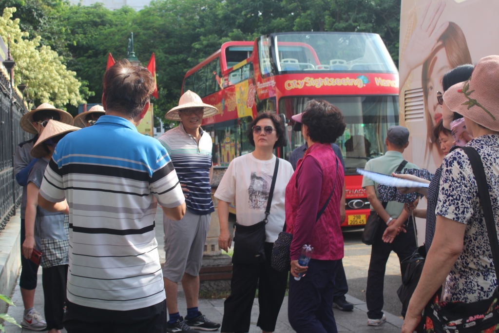 Từ ngày 31/8, Hà Nội phát miễn phí gần 1.600 vé trải nghiệm xe buýt 2 tầng dịp lễ 2/9