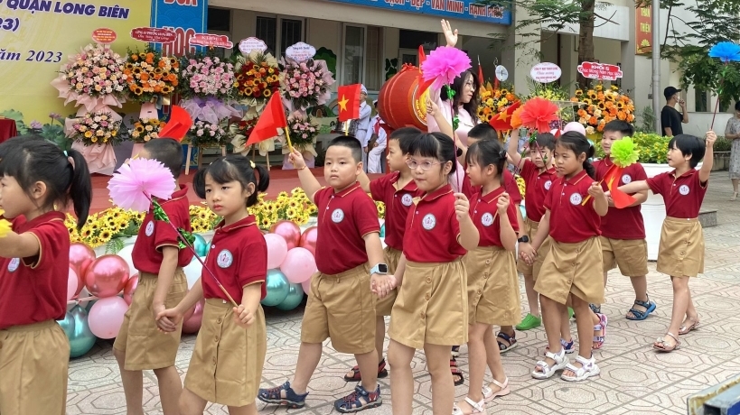 Học sinh Thủ đô háo hức đón khai giảng năm học mới