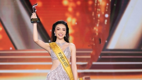 Thùy Vi - Top 10 Hoa hậu Hòa bình Việt Nam 2023 xin lỗi vì phát ngôn gây tranh cãi