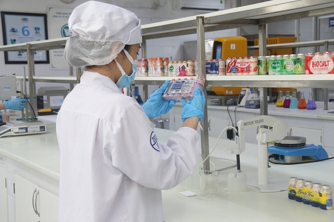         Sản phẩm của Vinamilk xuất khẩu đến nhiều thị trường trên thế giới như Trung Quốc, Mỹ, Nhật Bản…