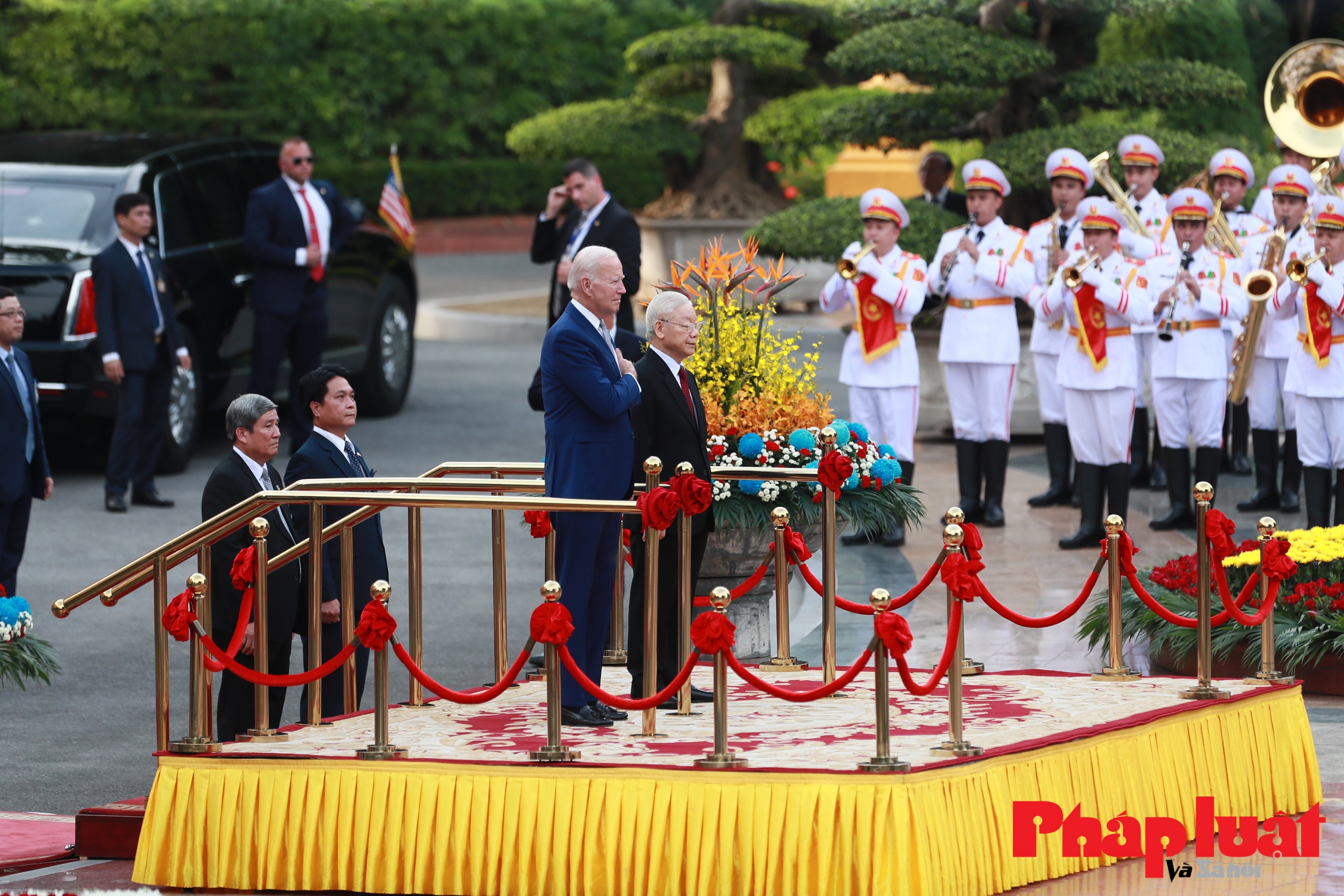 Tổng thống Mỹ Joe Biden thăm Việt Nam, lễ đón trọng thể tại Phủ Chủ tịch nước