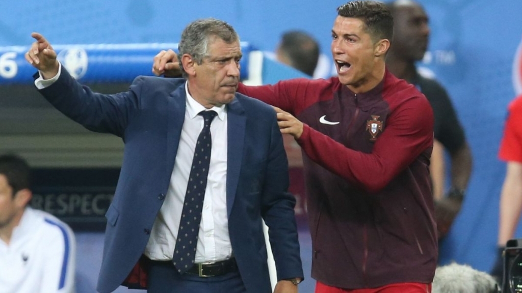 Thầy cũ của Ronaldo bị “bay ghế” chỉ sau 6 trận cầm quân