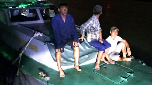 Kịp thời cứu 3 người gặp nạn trên khu vực biển huyện Cát Hải