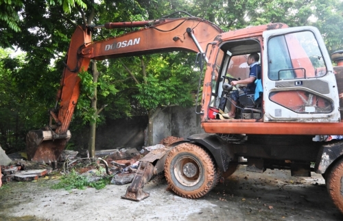 Bảo vệ thi công Dự án đường qua khu trường THPT chuyên Vĩnh Phúc