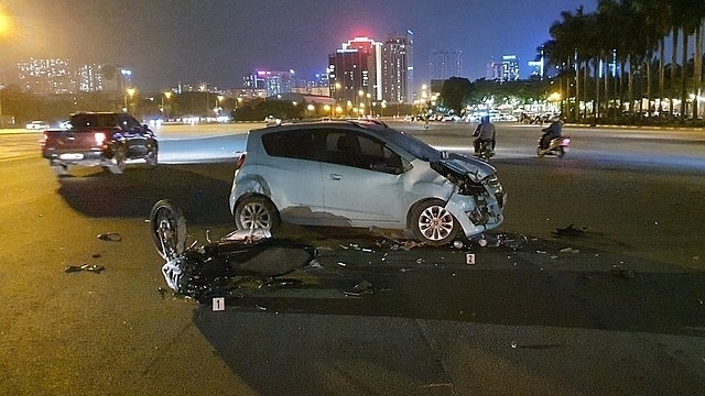 Tìm người biết thông tin 2 vụ tai nạn giao thông khiến 2 người tử vong ở Hà Nội
