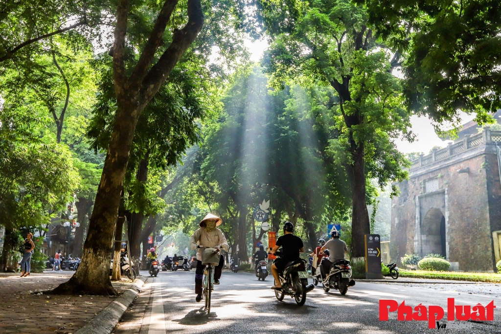 Dự báo thời tiết ngày 22/9/2023: Nắng nóng vẫn tiếp diễn ở Hà Nội