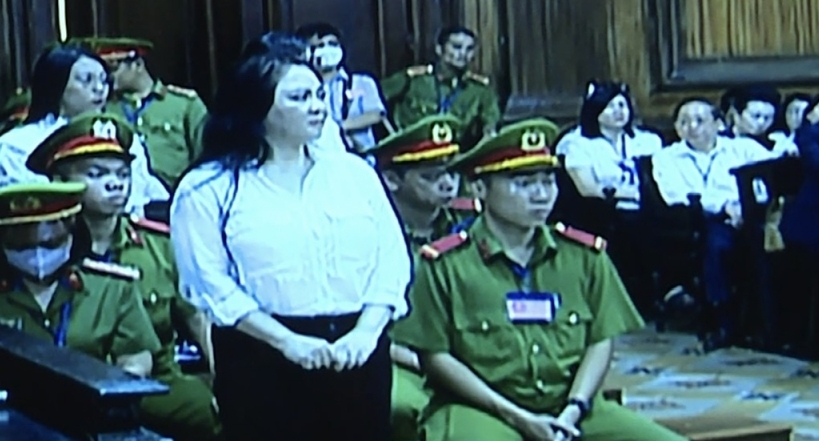 Bị cáo Nguyễn Phương Hằng bị tuyên phạt 3 năm tù