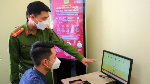 Phó Thủ tướng Trần Lưu Quang yêu cầu bảo đảm lộ trình triển khai Đề án 06