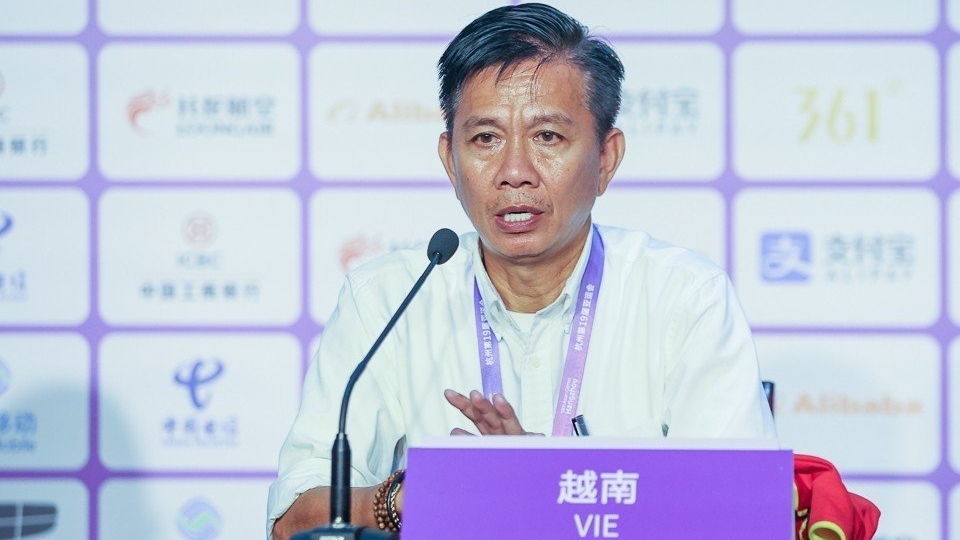 HLV Hoàng Anh Tuấn nói gì sau khi Olympic Việt Nam dừng chân tại vòng bảng ASIAD?