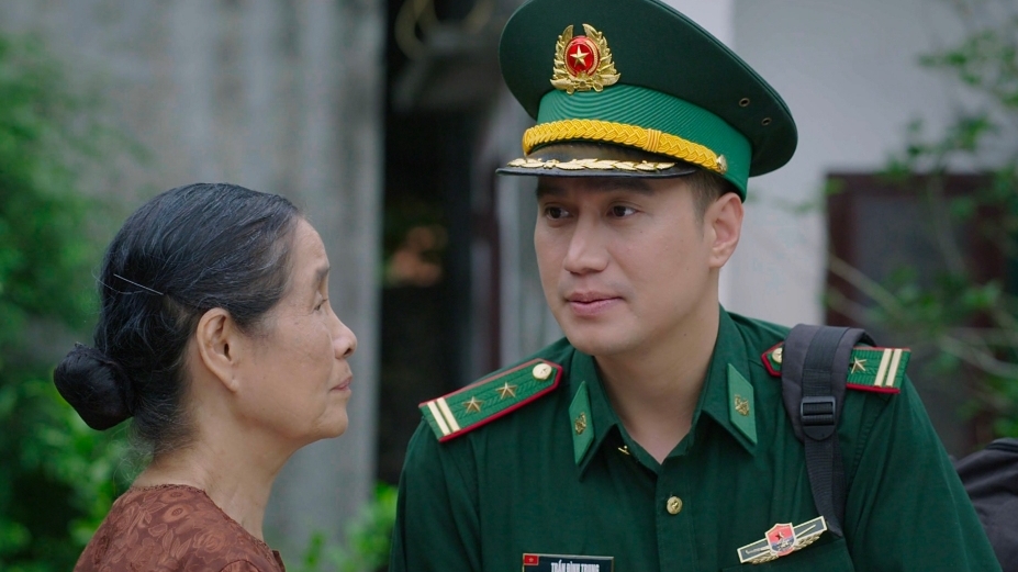 Việt Anh lại gây tranh cãi khi đóng vai tử tế